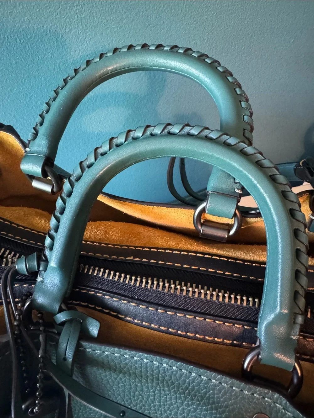 Coach 1941 Rogue with whipstitch handles in teal - Picture 2 of 11
